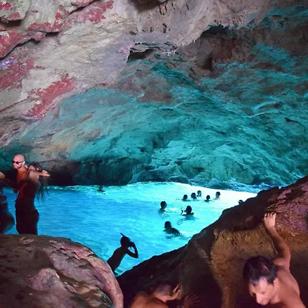 Anxa לינה וארוחת בוקר 3*